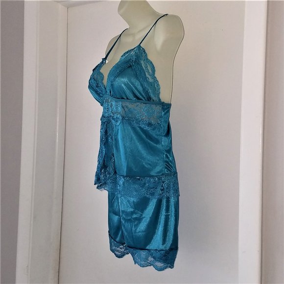 Lingerie, Sleepwear, Pajamas, Cami Sizes: S, M, L - Picture 2 of 7